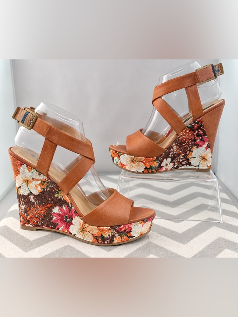 Nine West Fall Floral Platform Wedge Sandals – Women’s Size 6.5 Y2K
